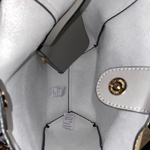 Mersi Demi Bucket Crossbody Bag Brand New Sold Out! - Picture 7 of 8